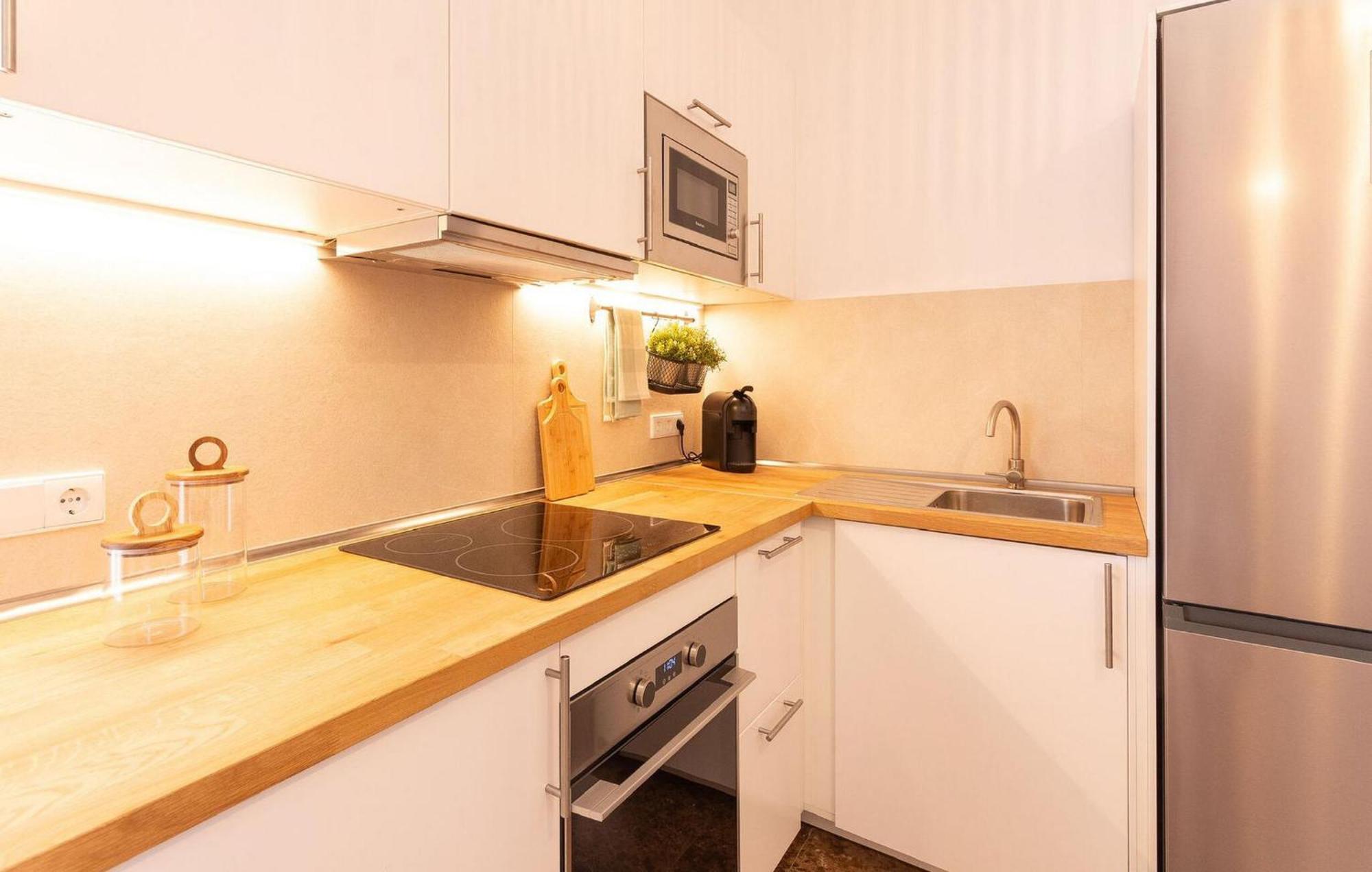 Son Flo-buganvilla Apartment *